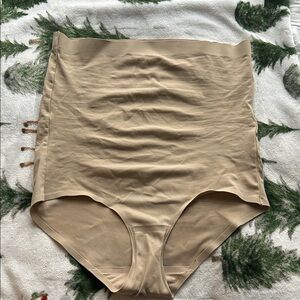 Memoi L never worn High-Waisted Shapewear bikini Briefs in Nude